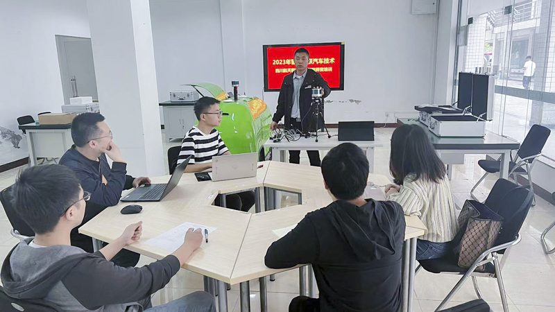 考公通过率：一场关于信任与数据的较量