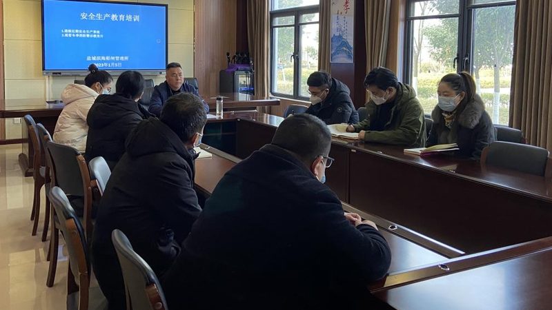 小标题：焊工职业前景